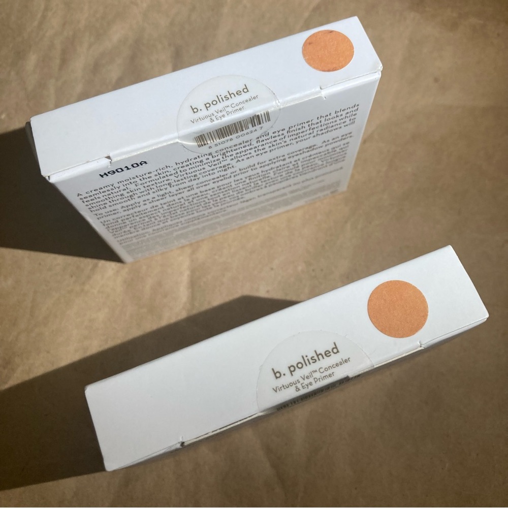 2 x lilah b. Virtuous Veil Concealer & Eye Primer
